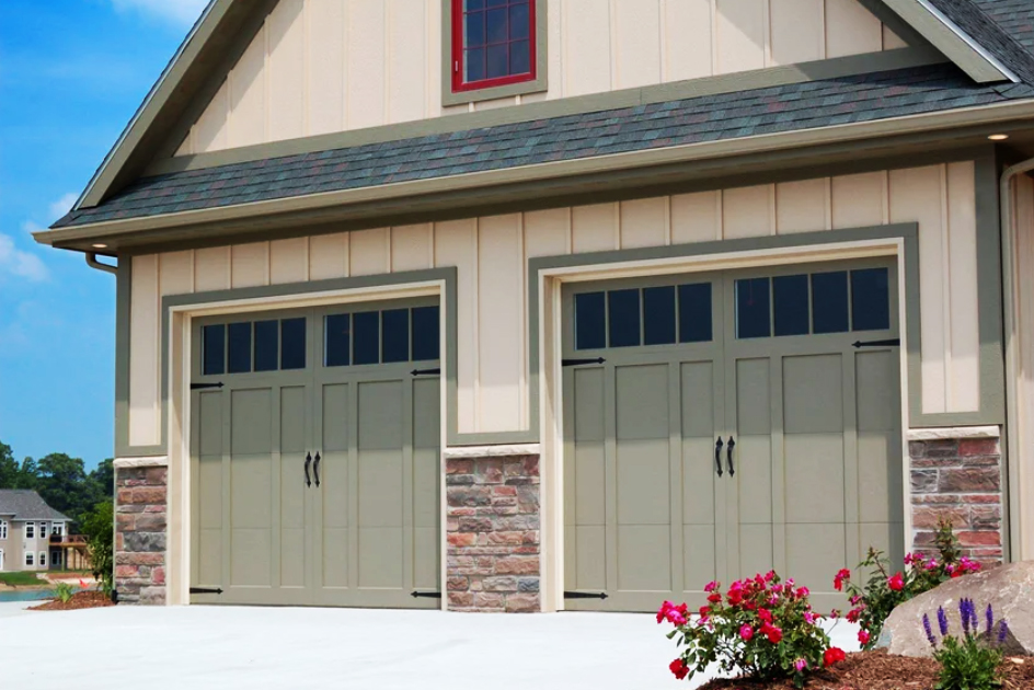 Fiberglass Overlay Carriage House Garage Door