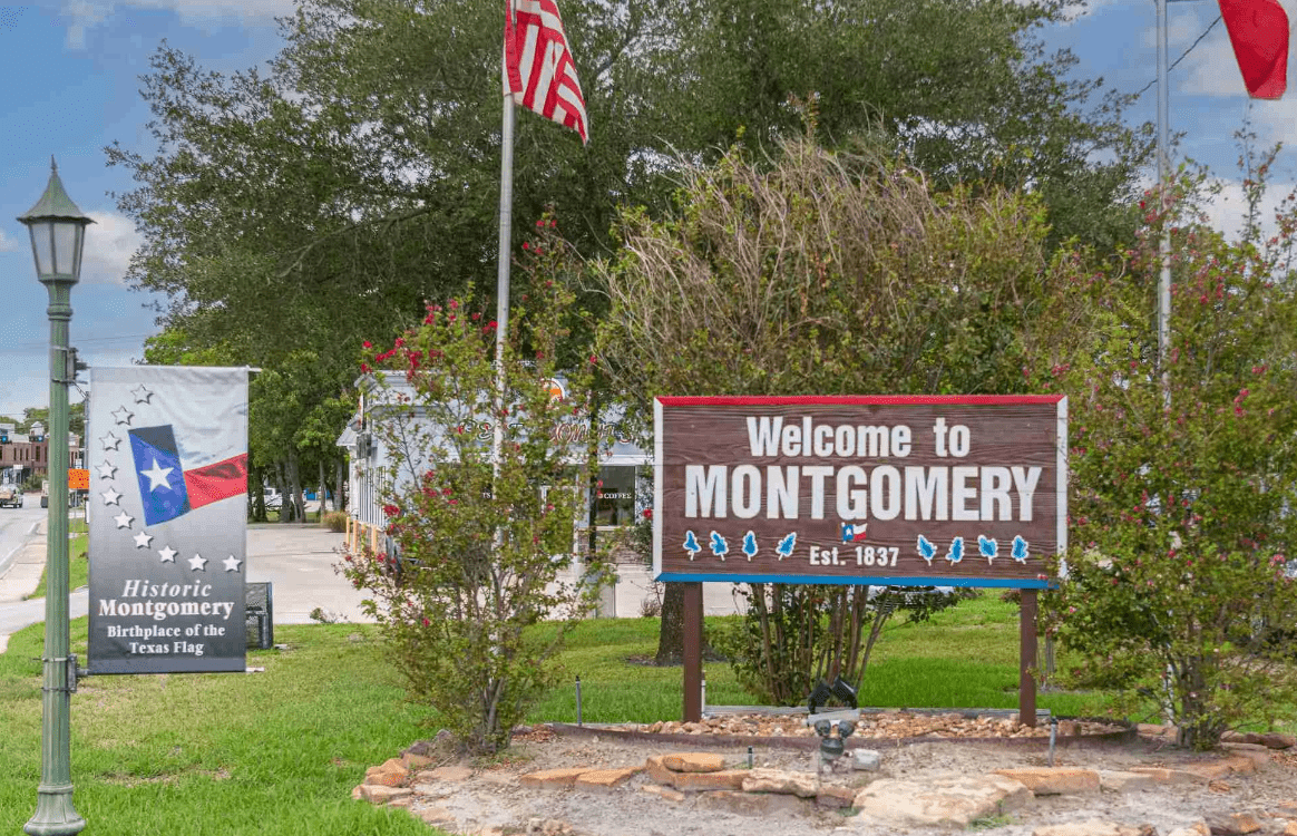 Garage Door Repair Services in Montgomery, TX