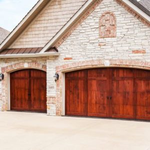 Wood-Overlay-Carriage-House