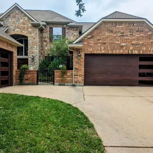 16X7-Skyline-Flush-Dark-Oak-Woodtones